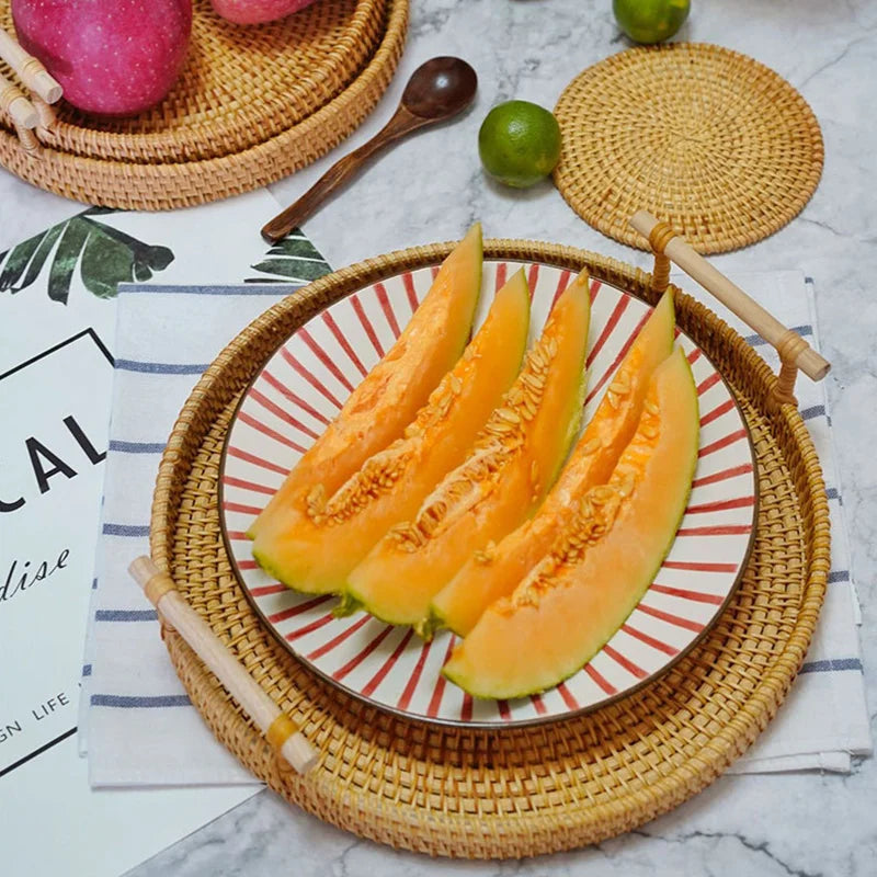 Bandeja Redonda de Rattan Elegance Decorelle
